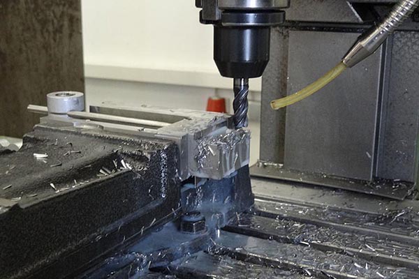 CNC加工技術(shù):解放制造業(yè)生產(chǎn)力的新引擎(圖1) CNC加工技術(shù):解放制造業(yè)生產(chǎn)力的新引擎(圖1)